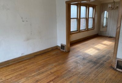6746 S Honore Street Chicago IL 60636