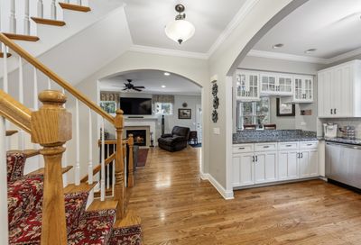220 E Church Street Libertyville IL 60048