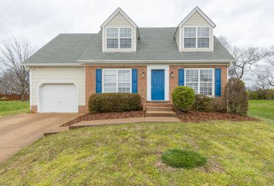 1022 Persimmon Dr Spring Hill TN 37174