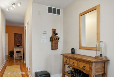 4502 N Sacramento Avenue Chicago IL 60625