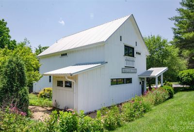 57 Noble Road Fairview NC 28730