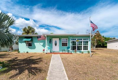 21432 Holdern Avenue Port Charlotte FL 33952