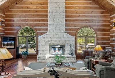 3821 Bob Wire Road Spicewood TX 78669