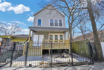 5823 S Bishop Street Chicago IL 60636