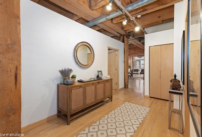 375 W Erie Street Chicago IL 60654