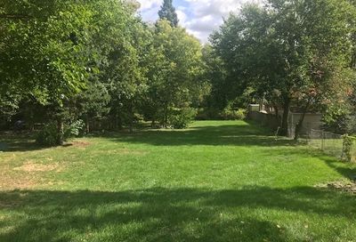 19 S Wilmette Avenue Westmont IL 60559