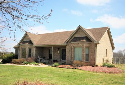 5599 New Cut Rd Greenbrier TN 37073