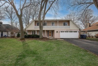 2s680 Cree Lane Wheaton IL 60189