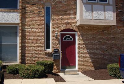 1139 Rue La Chelle St Louis MO 63141