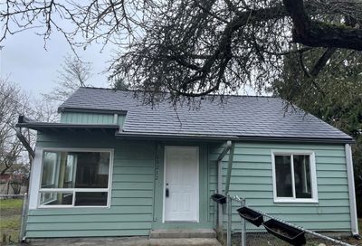 15212 37th Pl S Tukwila WA 98188