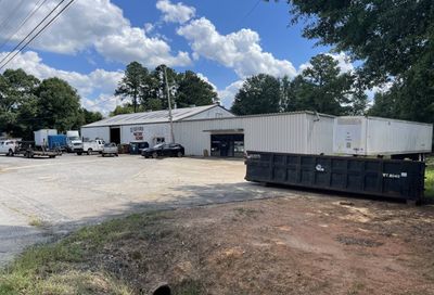 2579 N Elm Street Commerce GA 30529