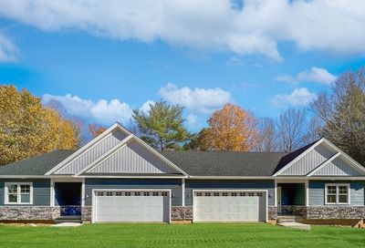 14 Steplar Crossing Easthampton MA 01027