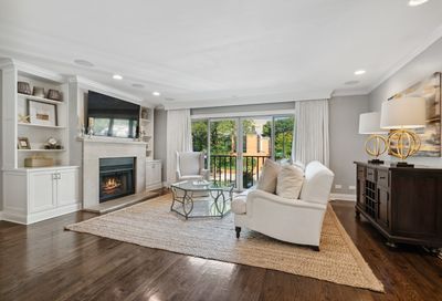 641 W Willow Street Chicago IL 60614