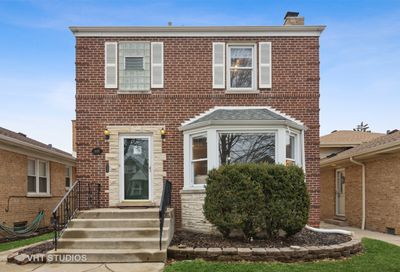 6337 N Karlov Avenue Chicago IL 60646
