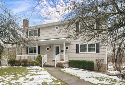 3 Bridle Lane Nanuet NY 10954