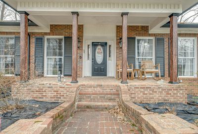121 Trail East Dr Hendersonville TN 37075