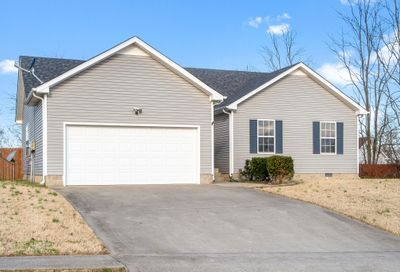 1390 Whitt Ln Clarksville TN 37042