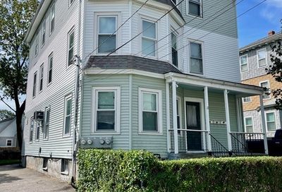 17 Reeves St Worcester MA 01607