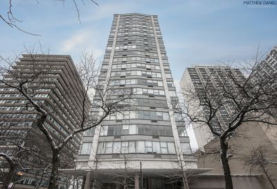 5757 N Sheridan Road Chicago IL 60660