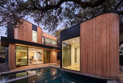 910 W Elizabeth Street Austin TX 78704