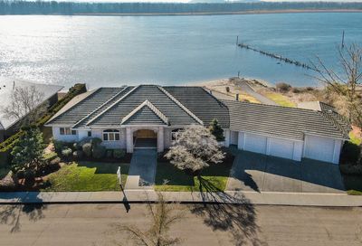 14915 SE Rivershore Dr Vancouver WA 98683