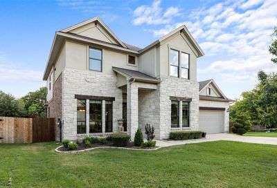 6901 Barstow Court Austin TX 78749