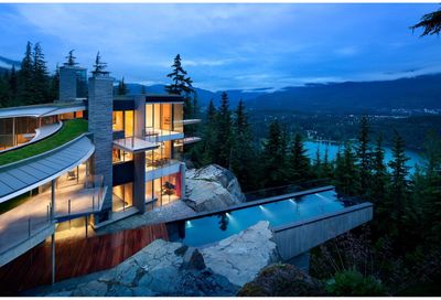 5462 STONEBRIDGE DRIVE Whistler BC V8E0V9