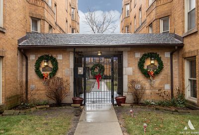 1673 W Farwell Avenue Chicago IL 60626