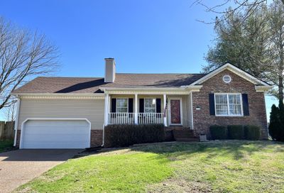 2730 Douglas Ln Thompsons Station TN 37179