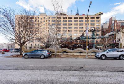 701 N 15th St Louis MO 63103