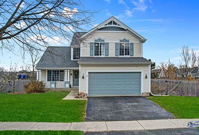 923 Tylerton Circle Grayslake IL 60030
