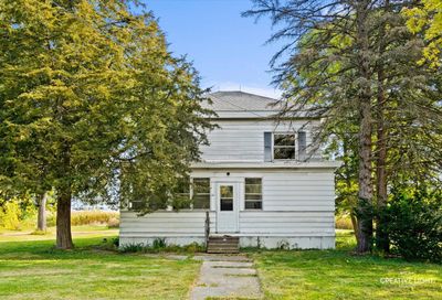 90 N Somonauk Road Cortland IL 60112