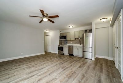 7710 N Sheridan Road Chicago IL 60626