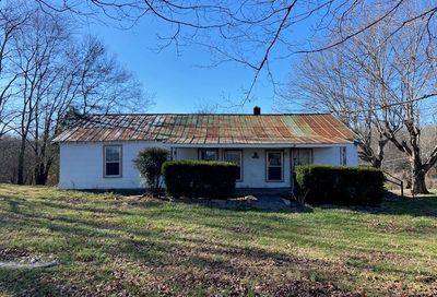 2751 Highway 25 Cottontown TN 37048