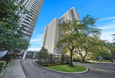 4250 N Marine Drive Chicago IL 60613