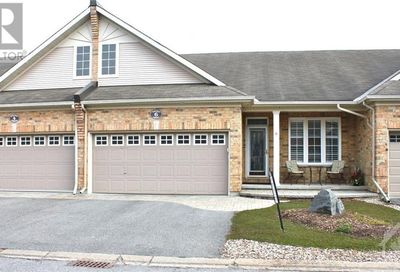 6 SAWCHUK TERRACE Ottawa ON K2K3G9