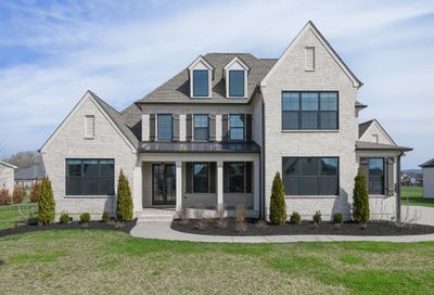 5810 Wagonvale Dr Arrington TN 37014