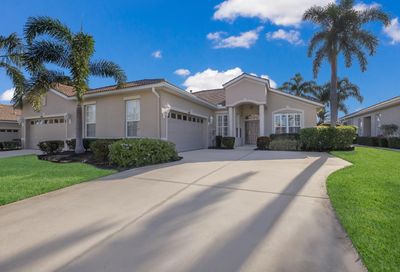 8146 Victoria Falls Circle Sarasota FL 34243