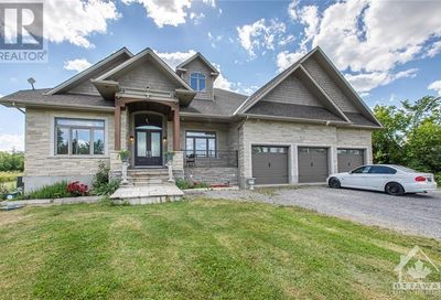 5196 DOWNEY ROAD Ottawa ON K1X1C6