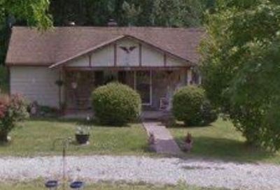 349 Jake Link Rd Cottontown TN 37048