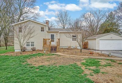 531 Saint Clair Rd Fairview Heights IL 62208