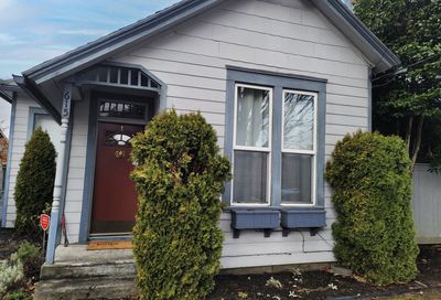 615 S Nebraska St Portland OR 97239