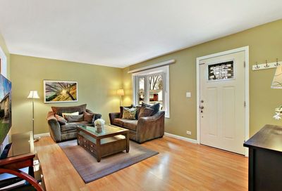 257 Forest Place Buffalo Grove IL 60089