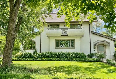 338 Woodstock Avenue Kenilworth IL 60043