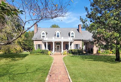 8 Katie Ct Clarksville TN 37043