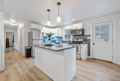 127 School St Northbridge MA 01534