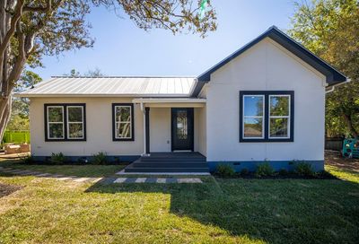 209 E Brenham Street Elgin TX 78621