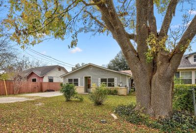 306 W Parsons Street Manor TX 78653