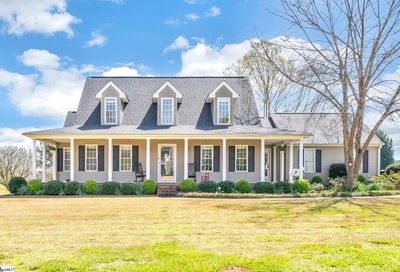 102 Foghorn Williamston SC 29697
