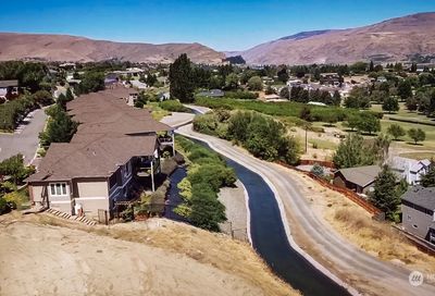 Broadway Place Wenatchee WA 98801